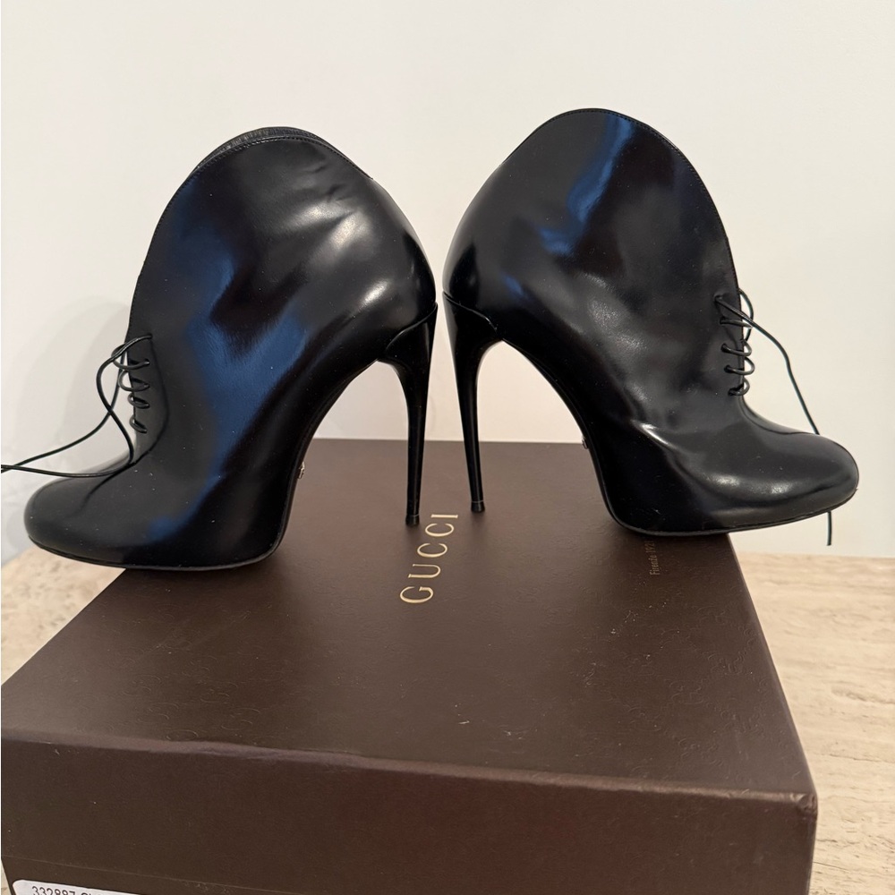 Gucci Stiv.tto Pele Leather Lace-Up Boots - Picture 2 of 4